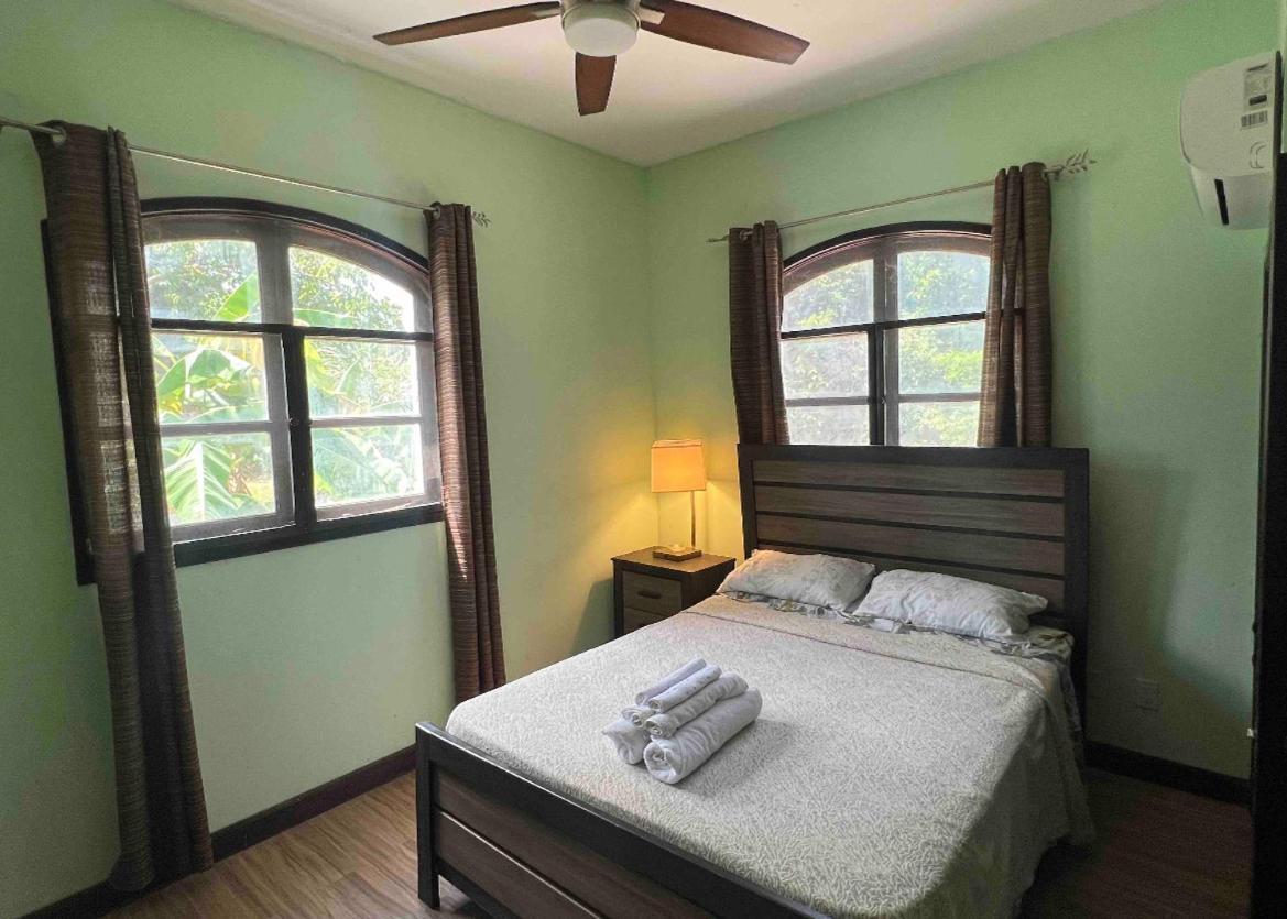 Apartmán Garden Penthouse Nassau Exteriér fotografie